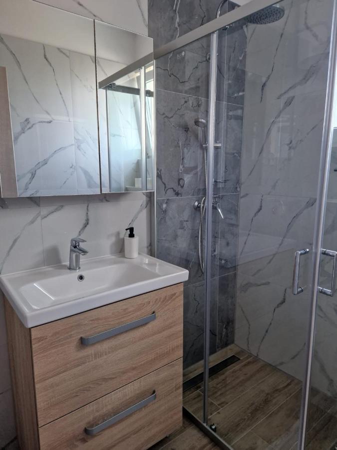 Toni Apartman