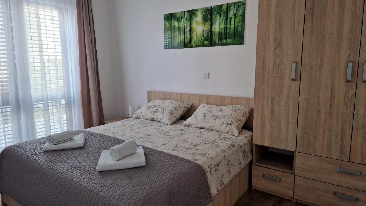 Toni * Biograd Na Moru