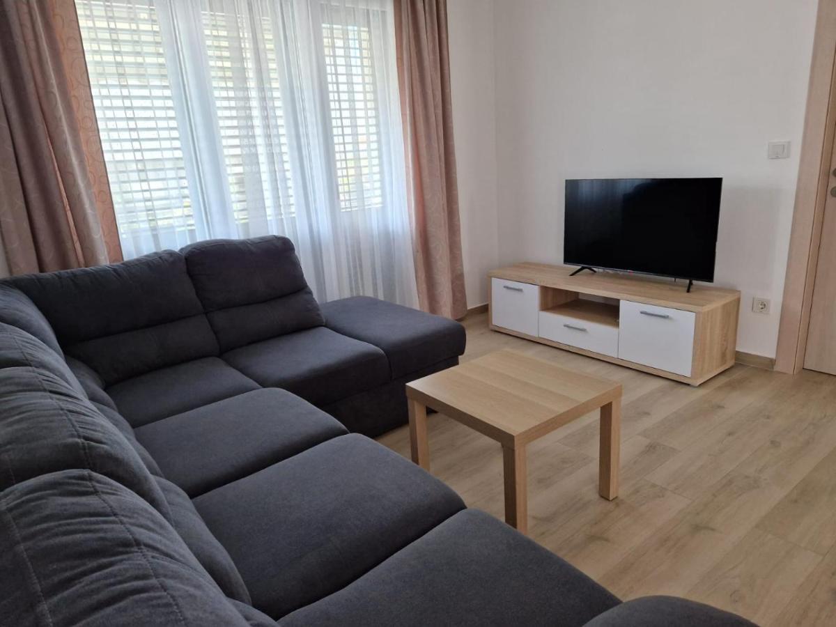 Appartement Toni *