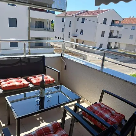 Villa Toni Biograd Na Moru Extérieur photo