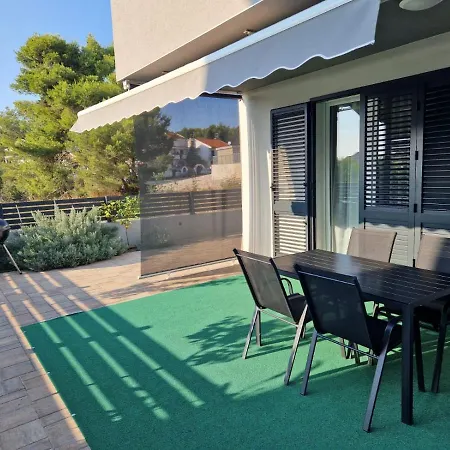 Villa Toni Biograd Na Moru Extérieur photo